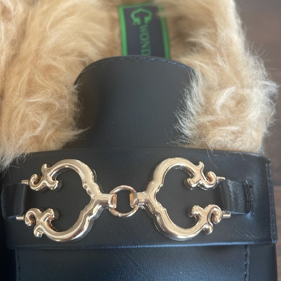 C Wonder faux fur lined slip on black loafer. New in box. Gold buckle. - Picture 3 of 4